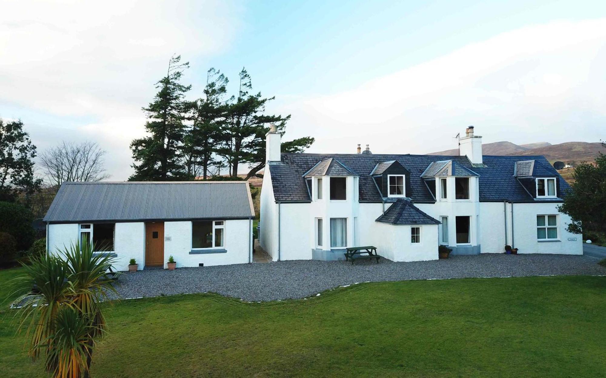 Kiltaraglen House * Portree